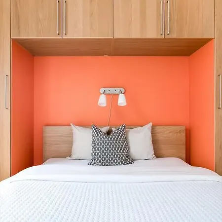 Nedre Holmegate 9b Apartment